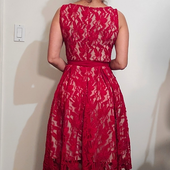Danny and Nicole red lace dress - Picture 2 of 9